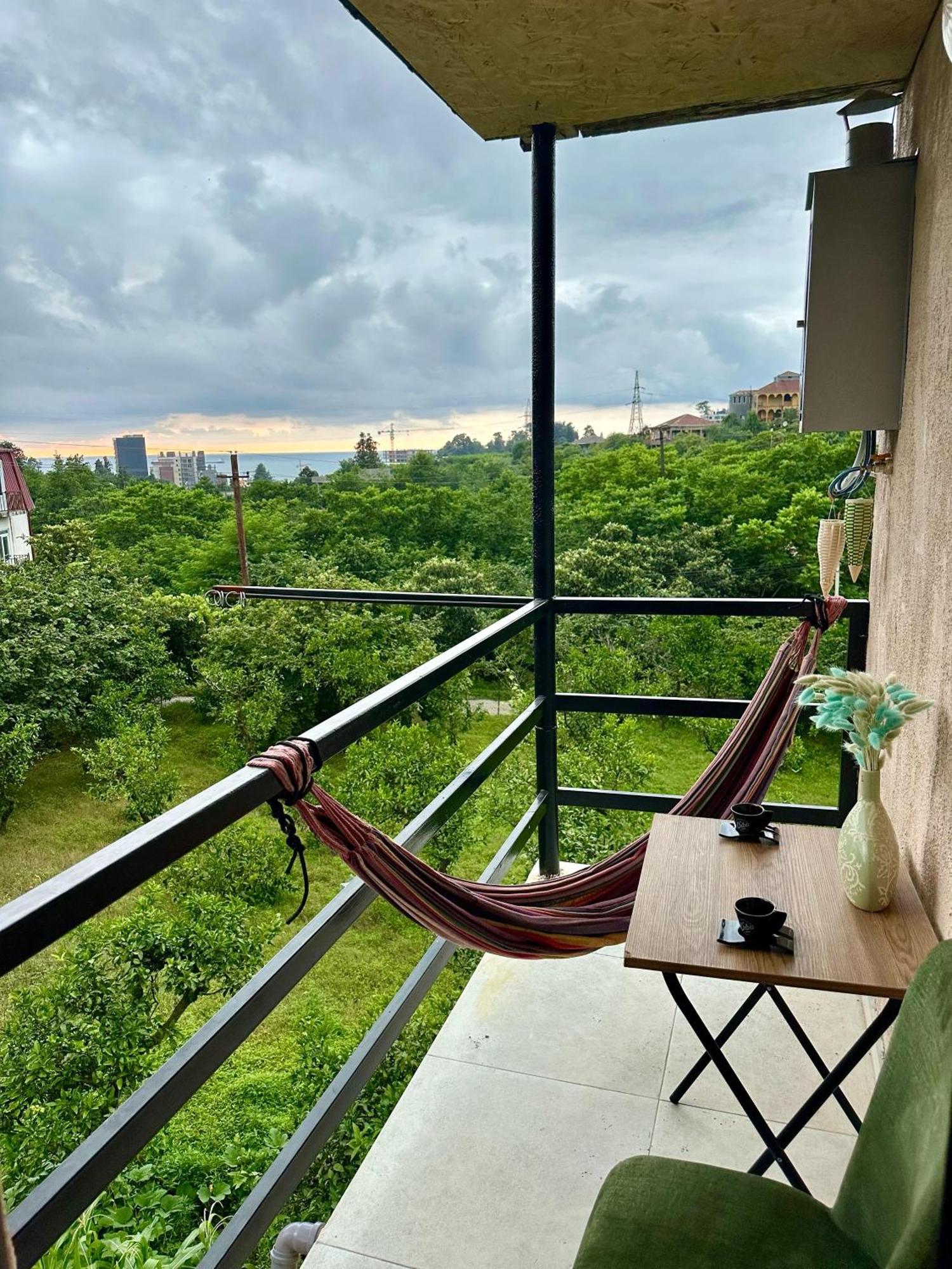 Nita House Hotel Batumi Eksteriør billede